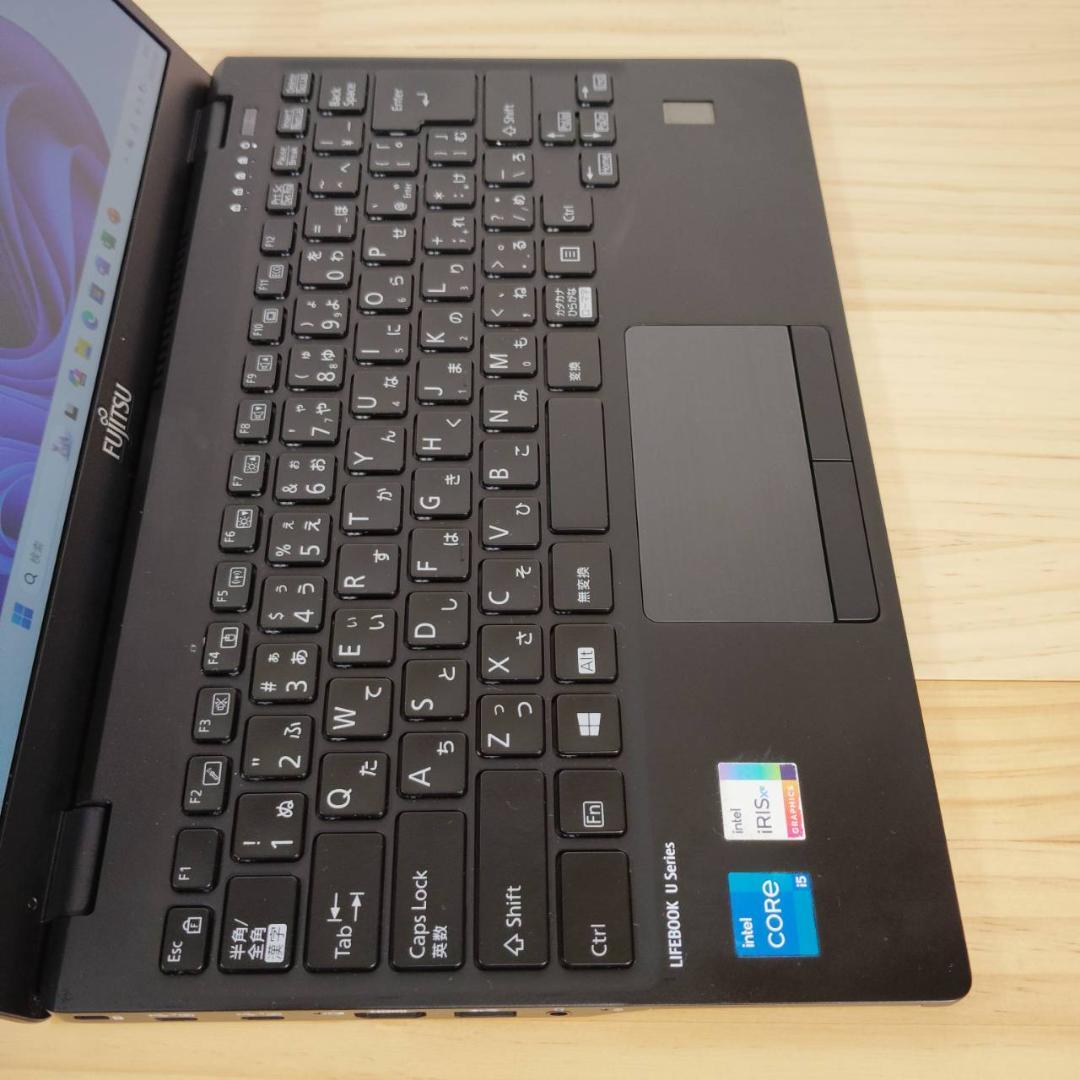 超美品 LIFEBOOK U9311 軽量800g 第11世代i5搭載 爆速 ②
