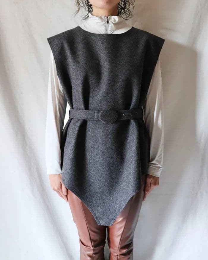 トップス FUMIKA UCHIDA FELT COSTUME TOP DARK GREY