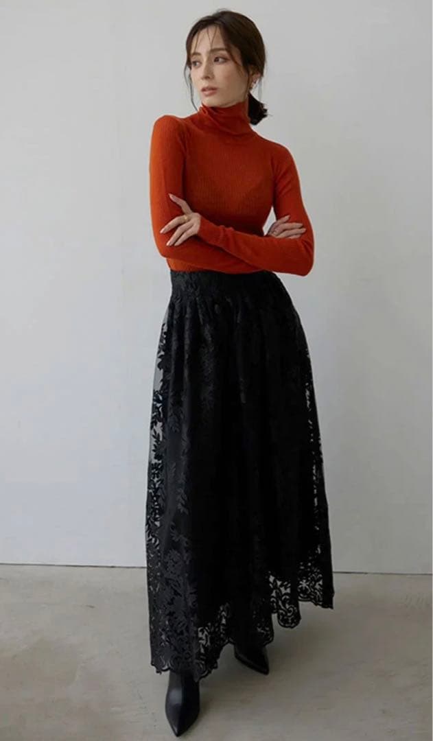 anuans アニュアンス　エンブロイダリーレースハイウエストタックスカート　S