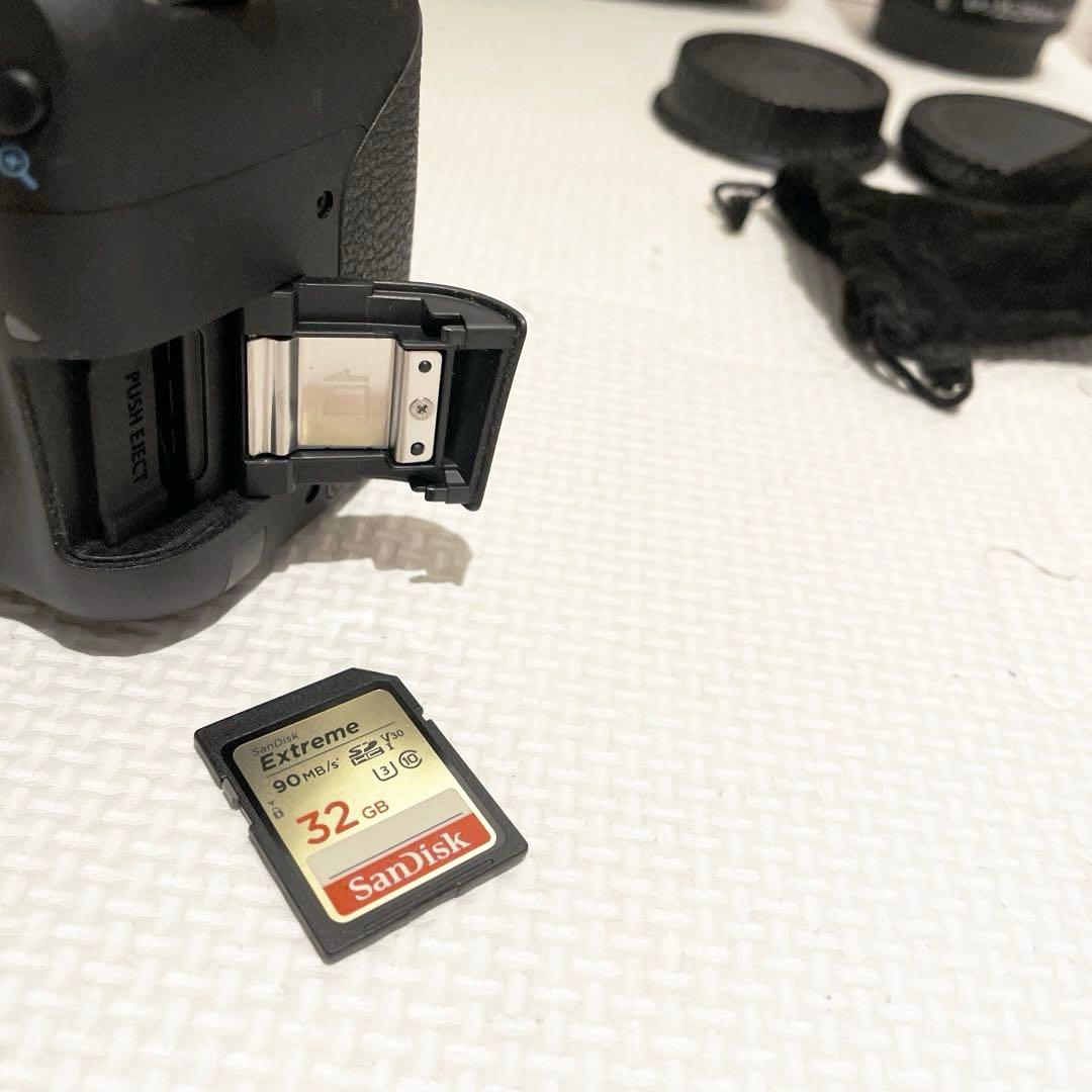 Canon EOS Kiss X9i 本体 望遠 ダブル ズームレンズ キット