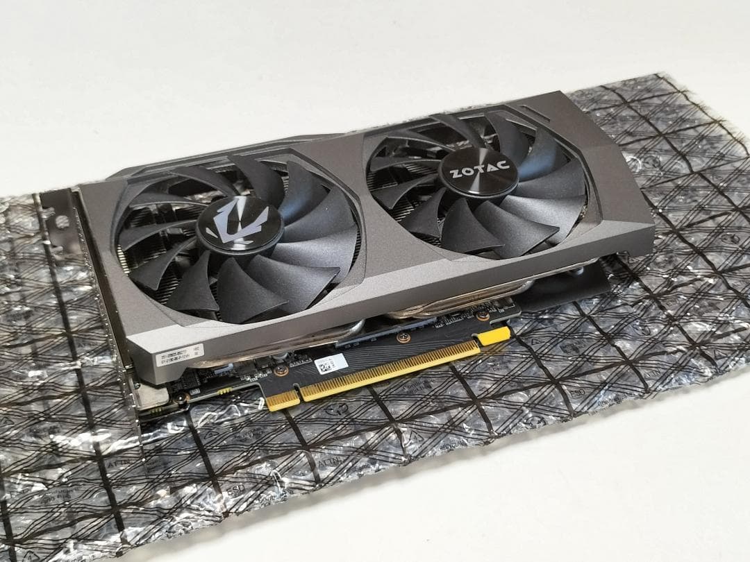 ZOTAC GEFORCE RTX3050 ８GB TWIN EDGE