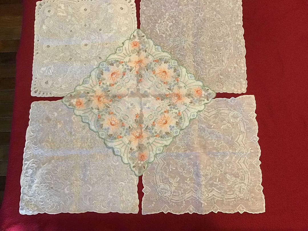 汕頭 刺繍とレースのホワイト、多色 ハンカチセット スワトウ 5枚