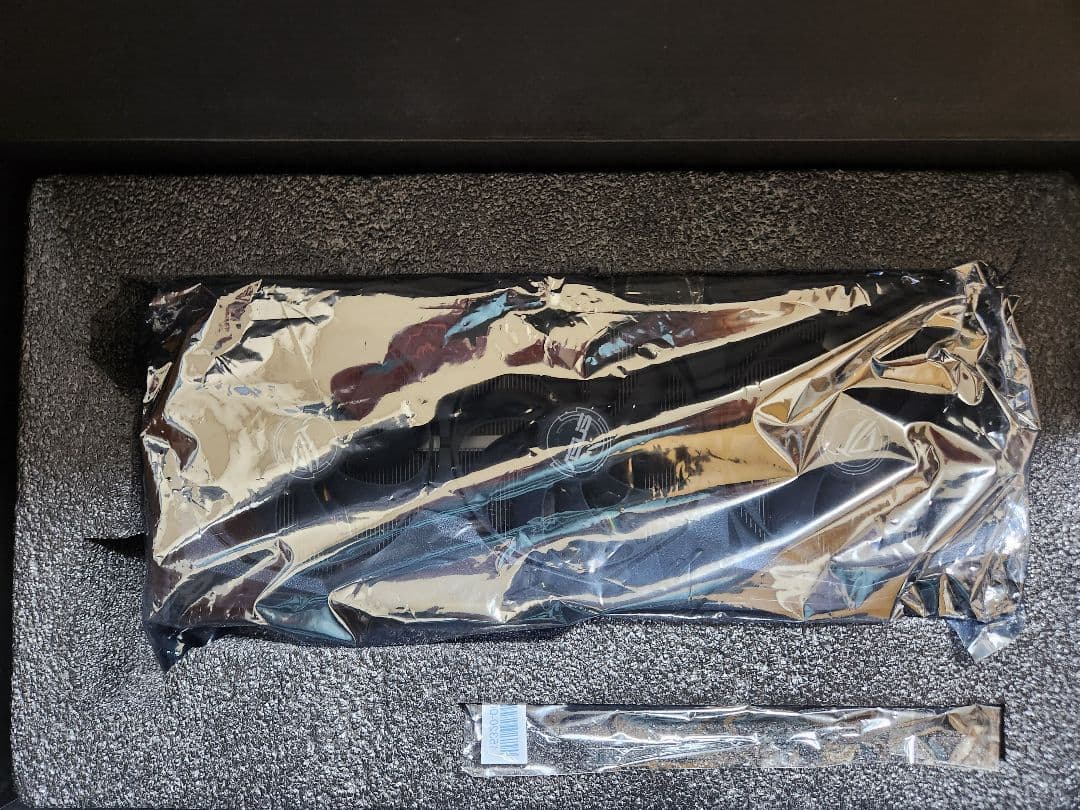 ASUS RTX2070Super STRIX グラフィックボード