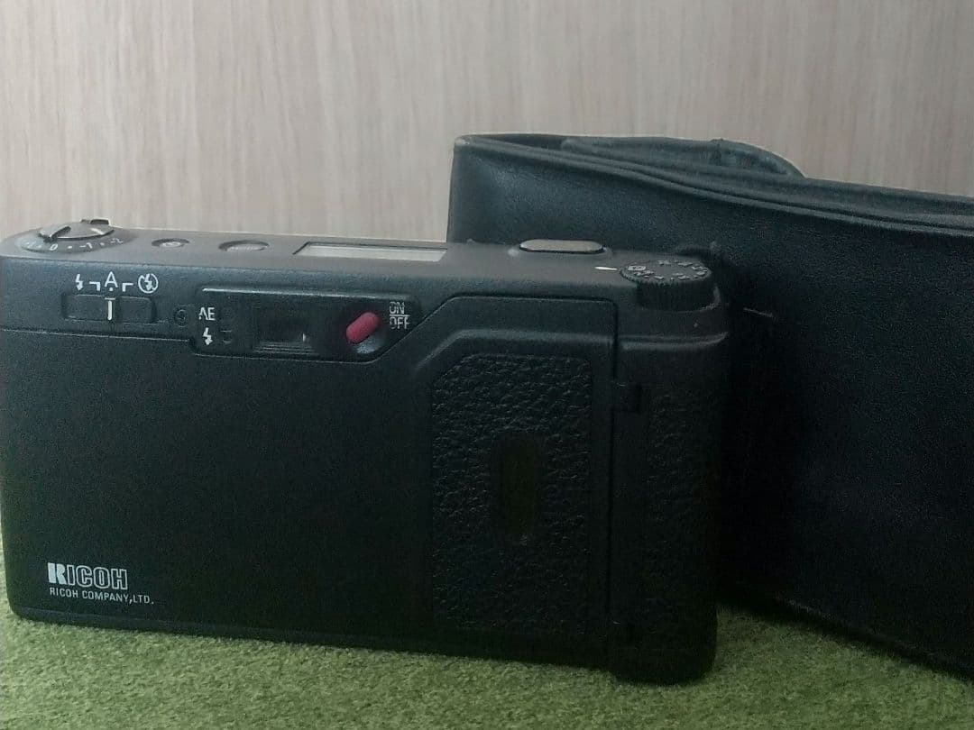 中古品 RICOH リコー GR1s コンパクト フィルムカメラ