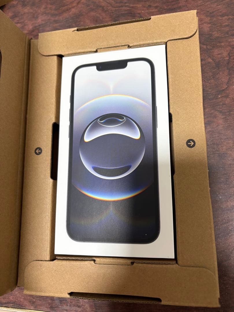 【新品未開封】iPhone16e 128GB ブラック