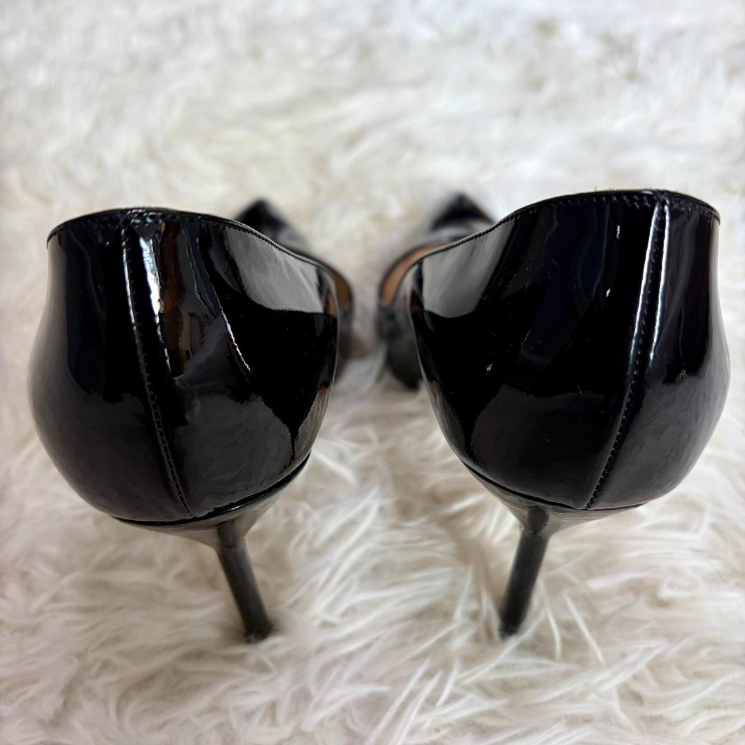 マノロ・ブラニク ポインテッドトゥ パンプス エナメル 黒 23.5㎝