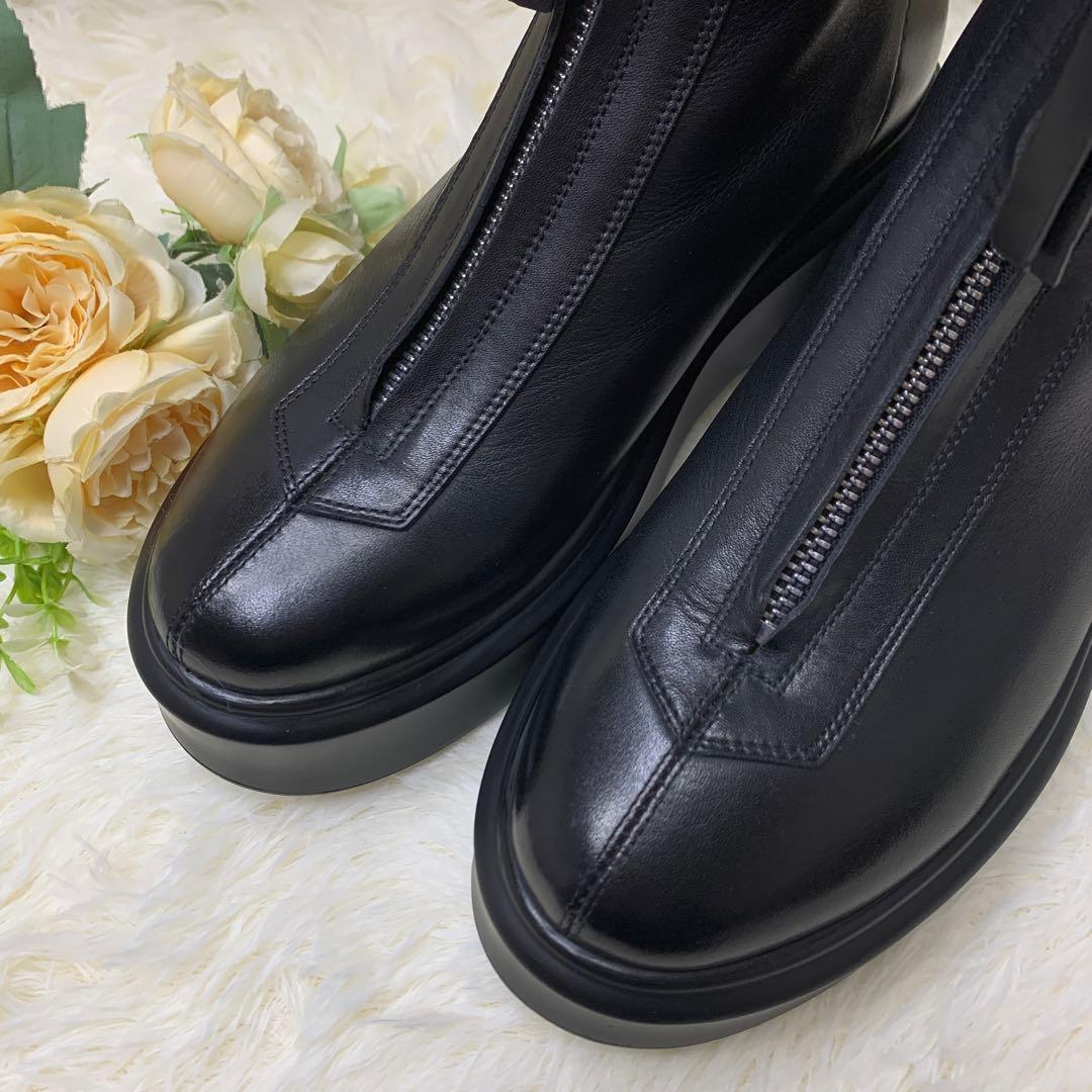 onTHE ROW Zipped Boot 1 ジップブーツ