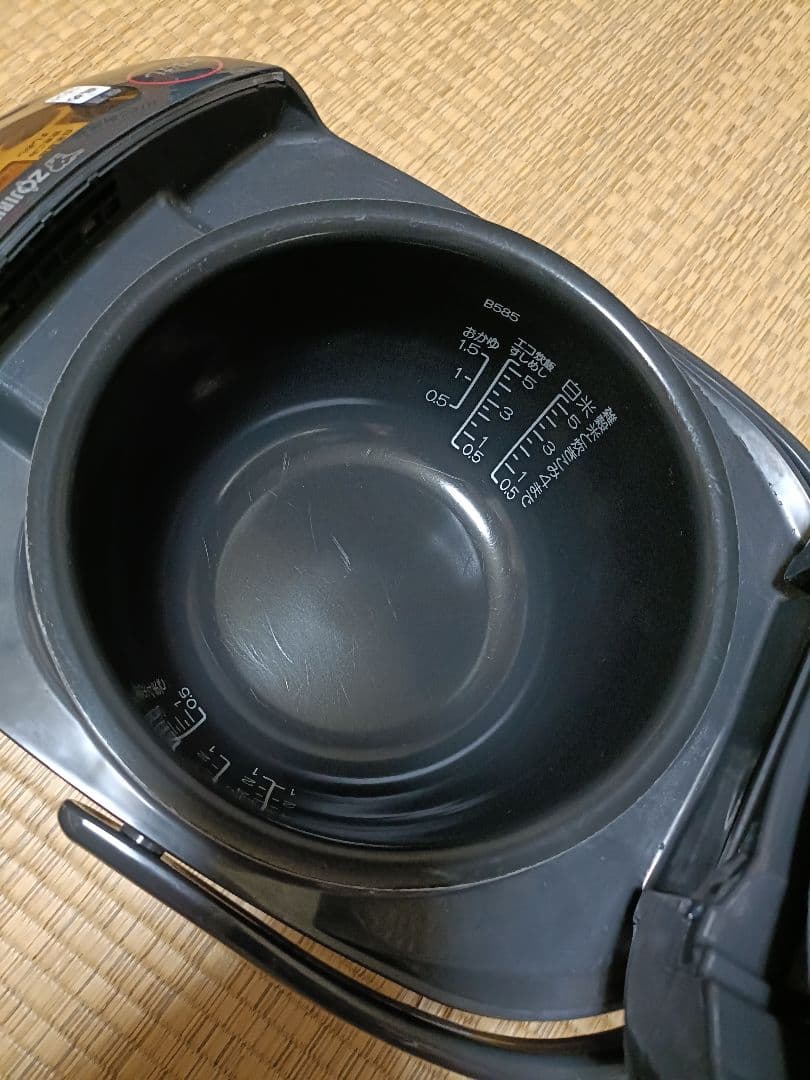 象印 炊飯器 NW-VE10 5.5合炊き