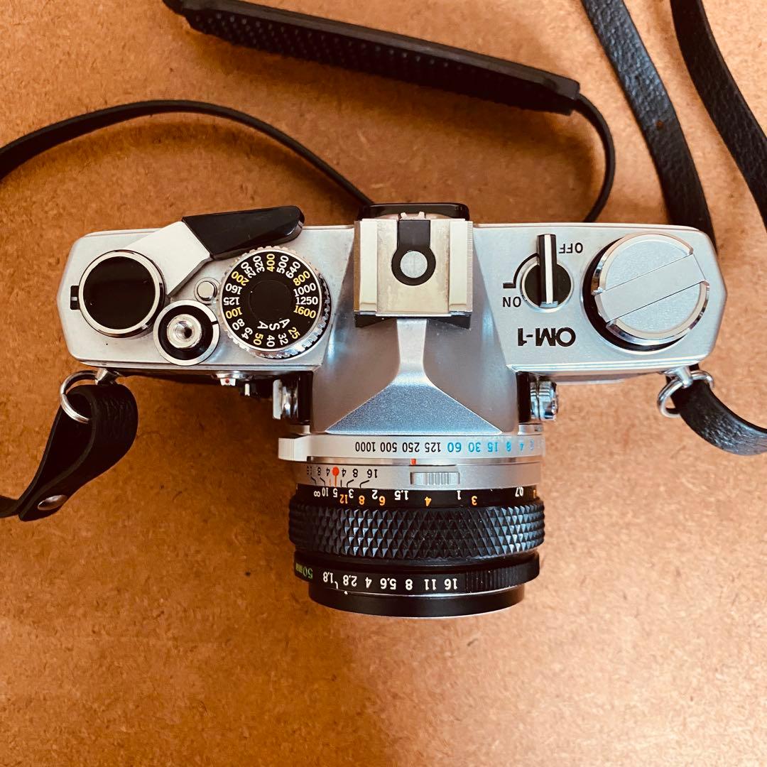 OLYMPUS OM-1と純正ケース、その他オマケあり！説明文へGO☆