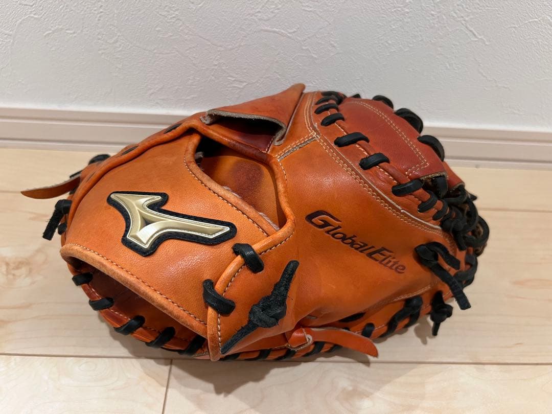 ミズノ　グローバルエリート　キャッチャーミット　オレンジ