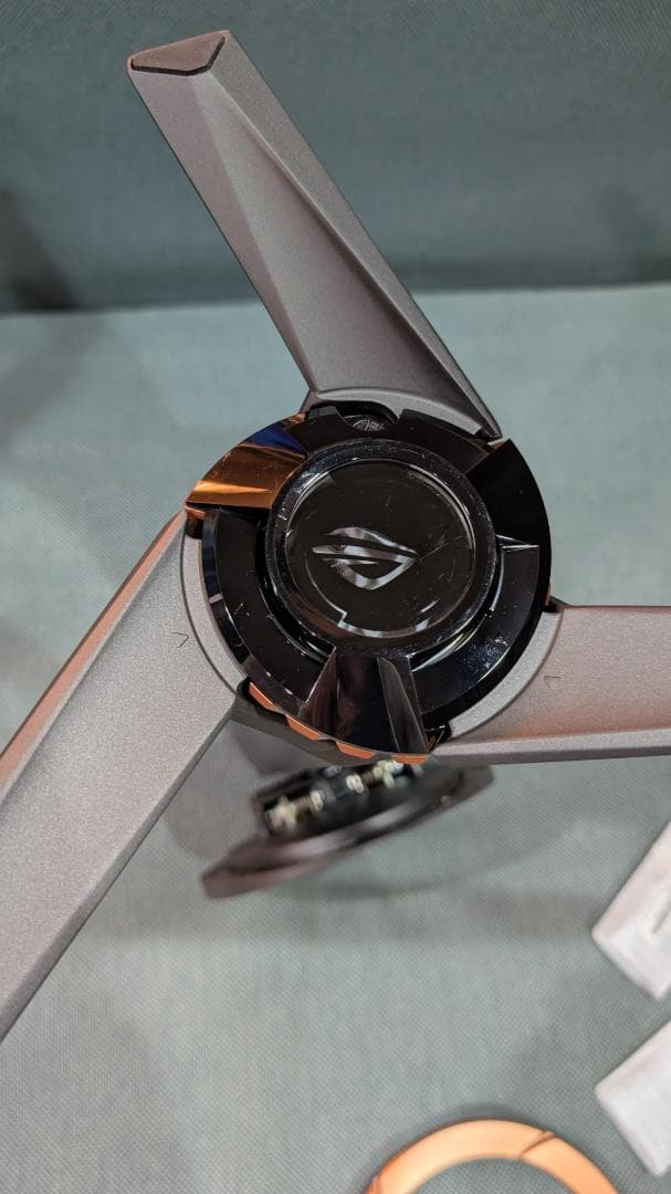 ASUS ROG SWIFT PG258Q 240Hz FHD モニター