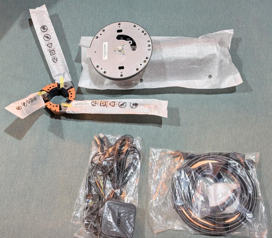 ASUS ROG SWIFT PG258Q 240Hz FHD モニター