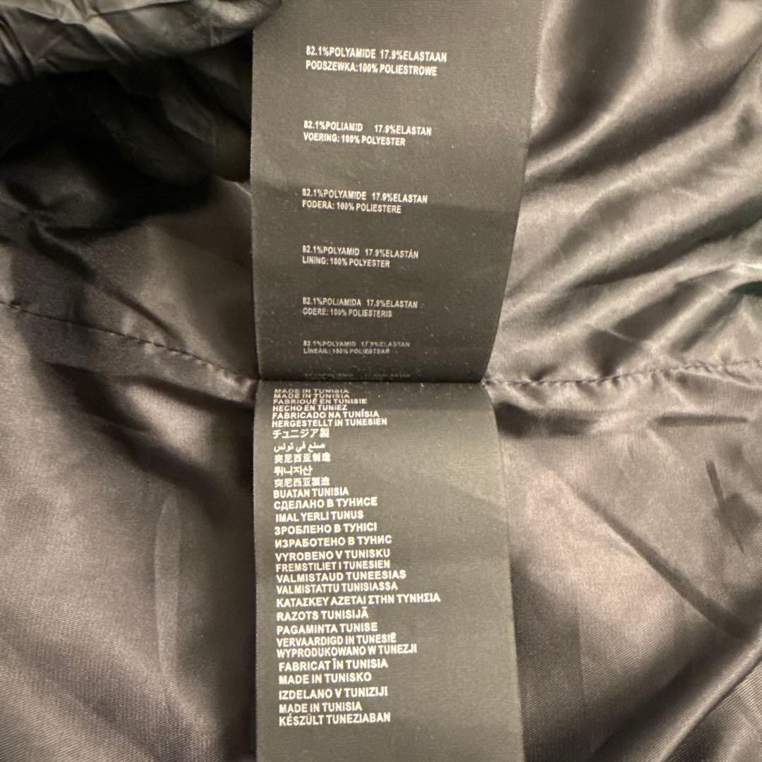 グリーン フード付きジャンパー