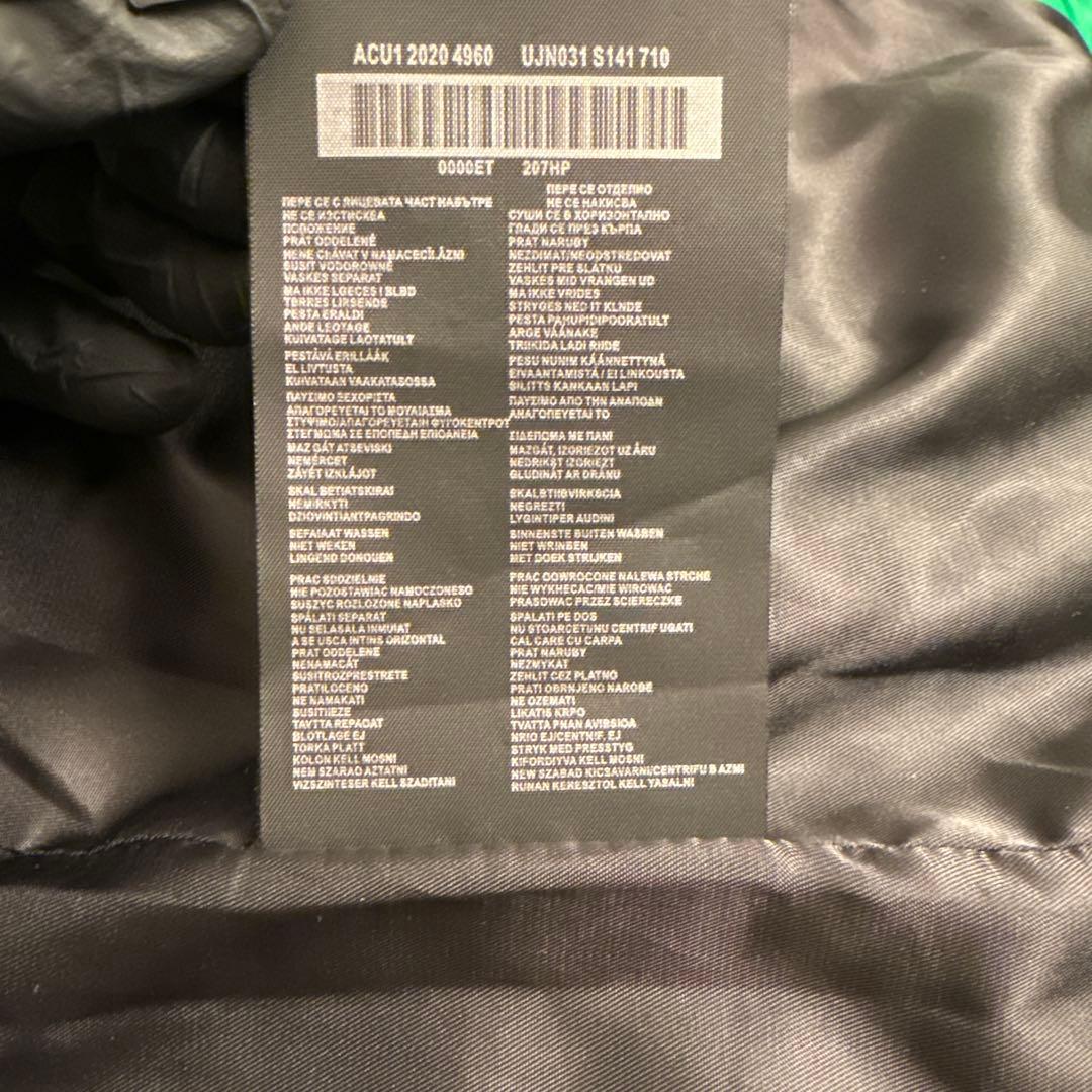 グリーン フード付きジャンパー