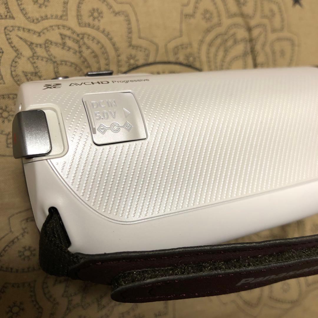 極美品 Panasonic HC-V360M ホワイト ビデオカメラ