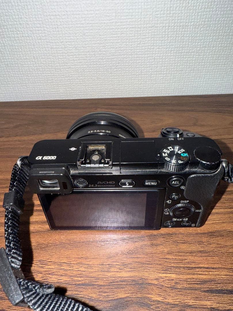 SONY α6000 ミラーレス一眼カメラ 16-50レンズ付き