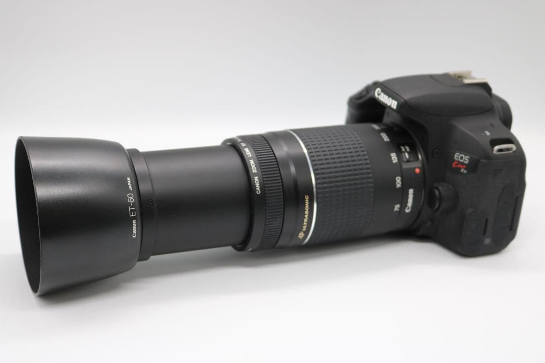 ボディほぼ新品 【Canon EOS Kiss X9i ダブルレンズセット】