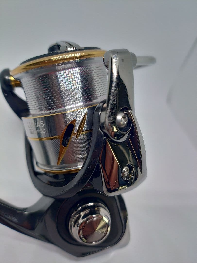 (最終値下げ。2/13まで)ダイワ ルビアスLT2000S