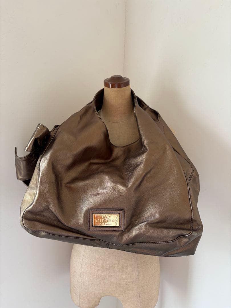 VALENTINOヴァレンティノ ショルダー　バック　ブロンズ　リボン