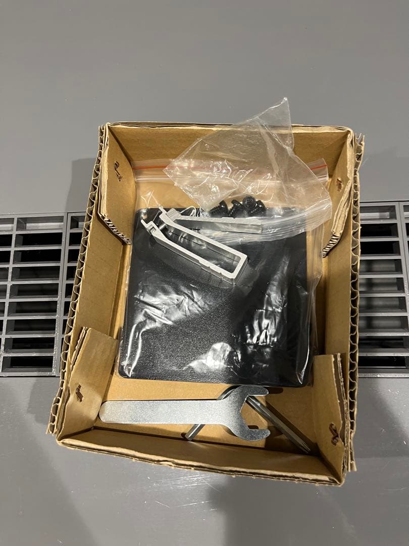 ラックセットUbiquiti Unifi UDM-Pro & PoE Swich