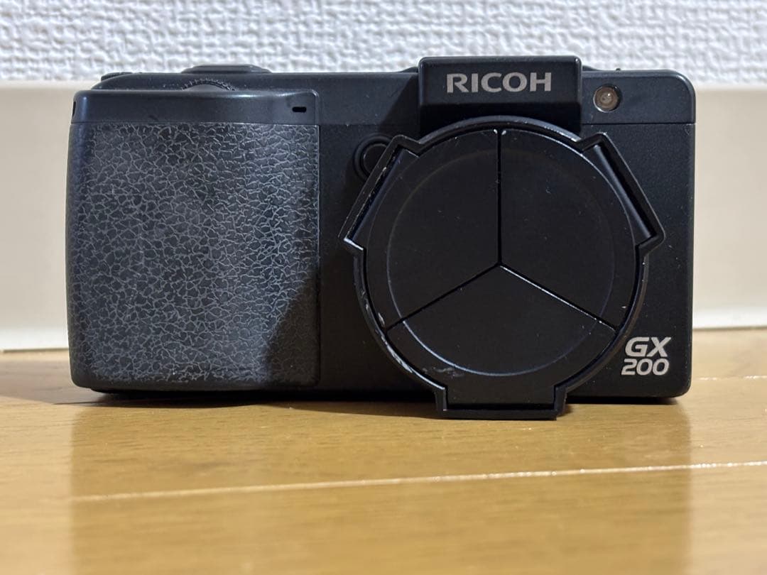 RICOH リコー GX200 自動開閉キャップ付【訳あり】