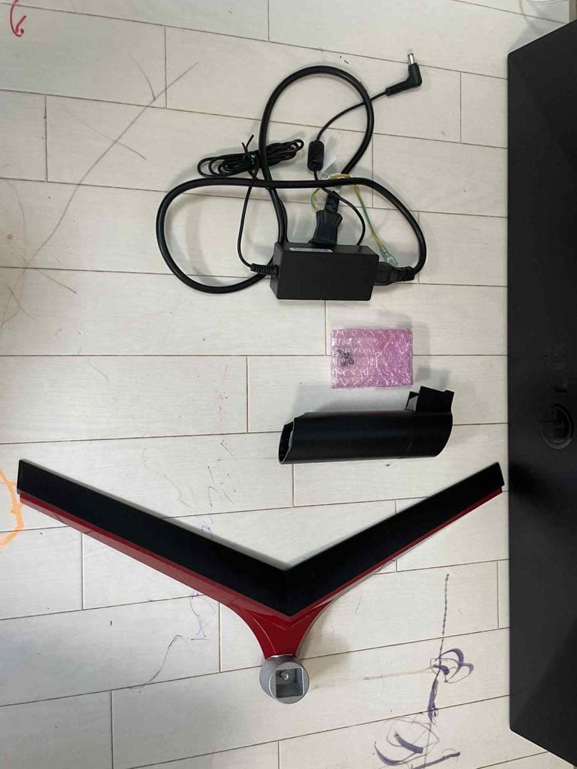 LG31.5型アームスタンド液晶モニター