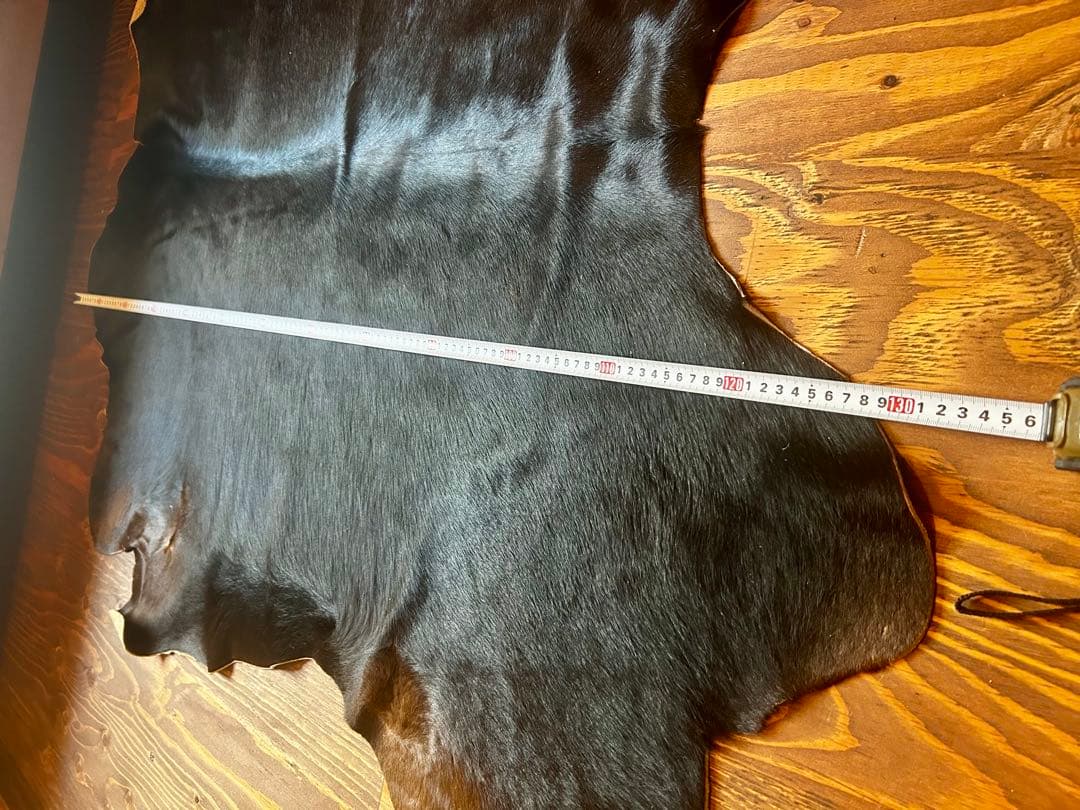 値下げ‼️希少カラー　カウラグ　ハラコ　ラグ