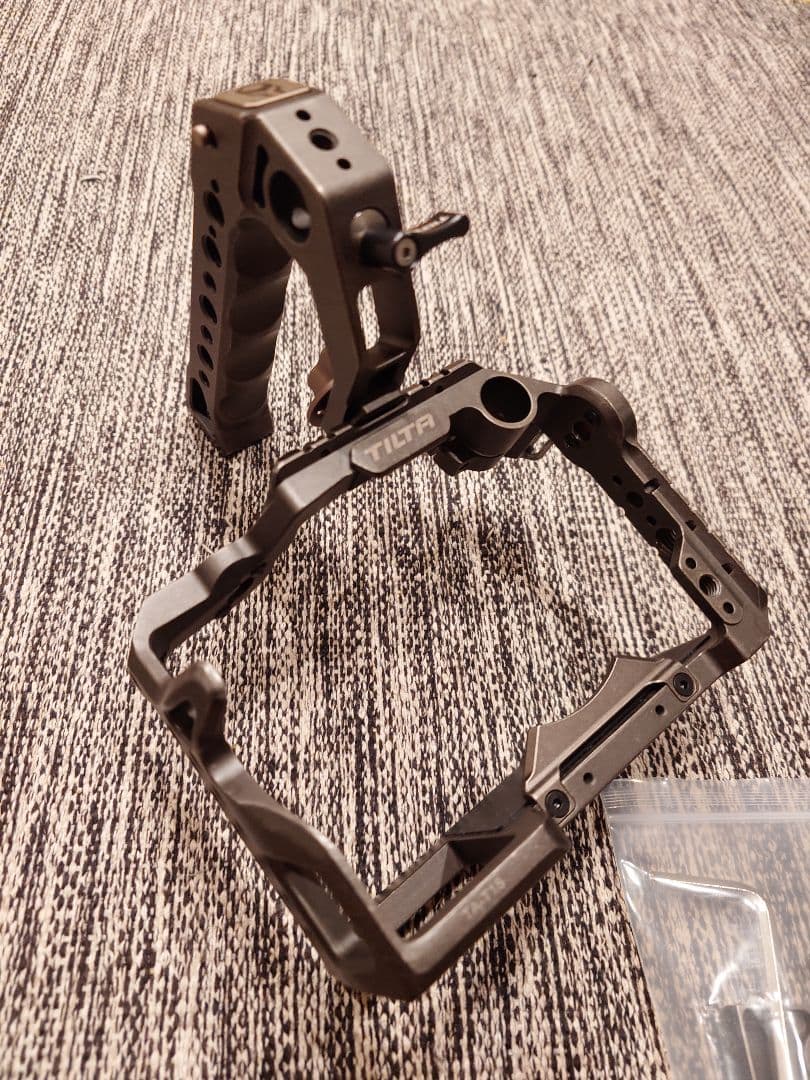 Tilta ケージ　と　トップハンドル　a7s3