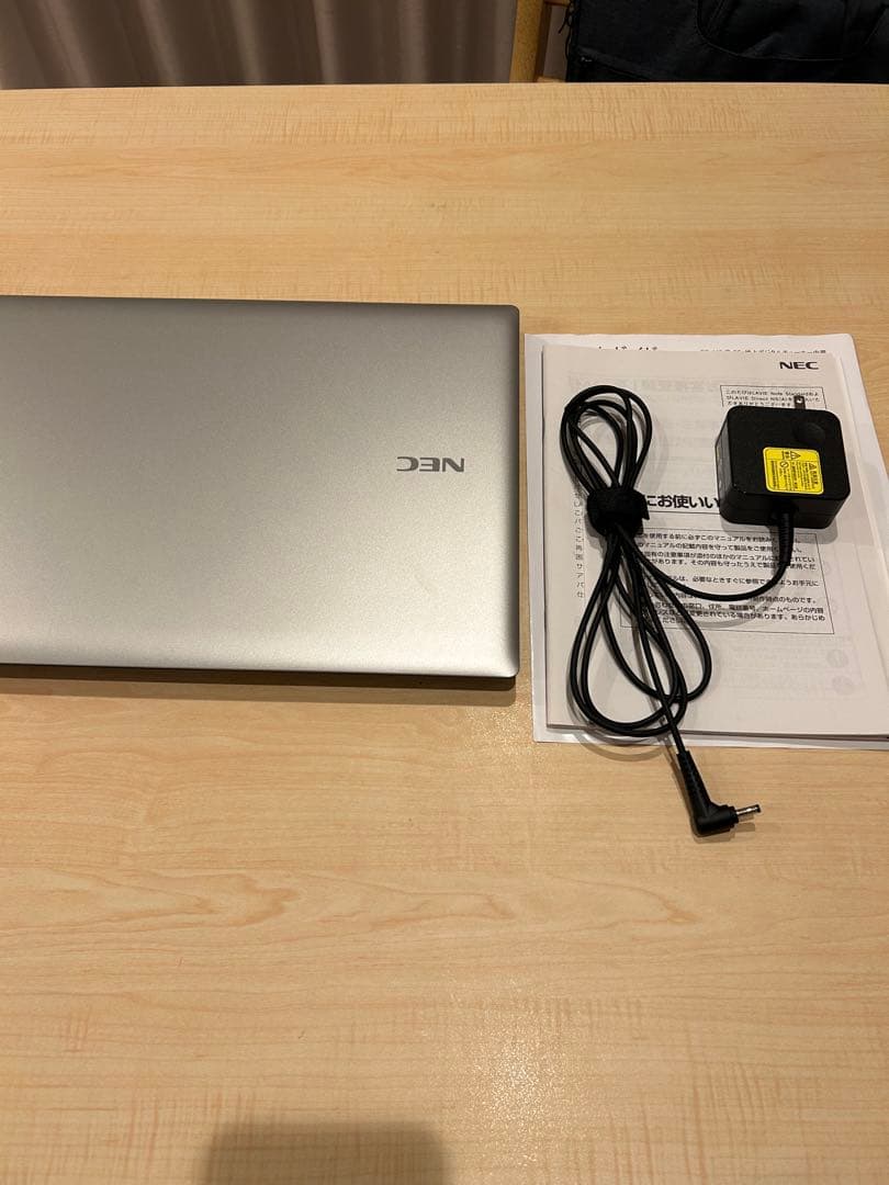 ☆ポテイト様☆NEC LAVIE NS10E/K シルバー ノートPC