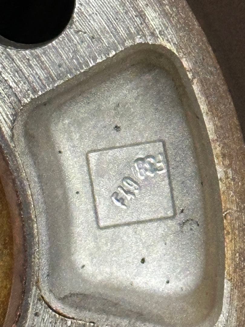 ボルボ V60 純正アルミホイール 18インチ ＋ ヨコハマ 235/40R18