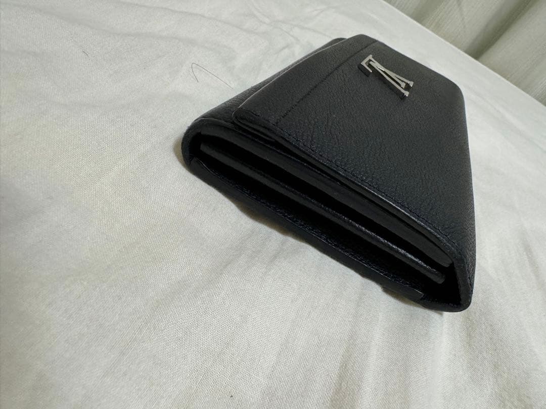 LOUIS VUITTON 財布
