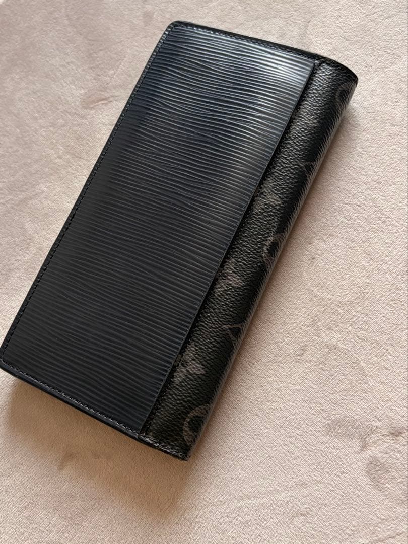 ルイヴィトン　ポルトフォイユ　ブラザ　エピ　ネイビー　モノグラム　長財布