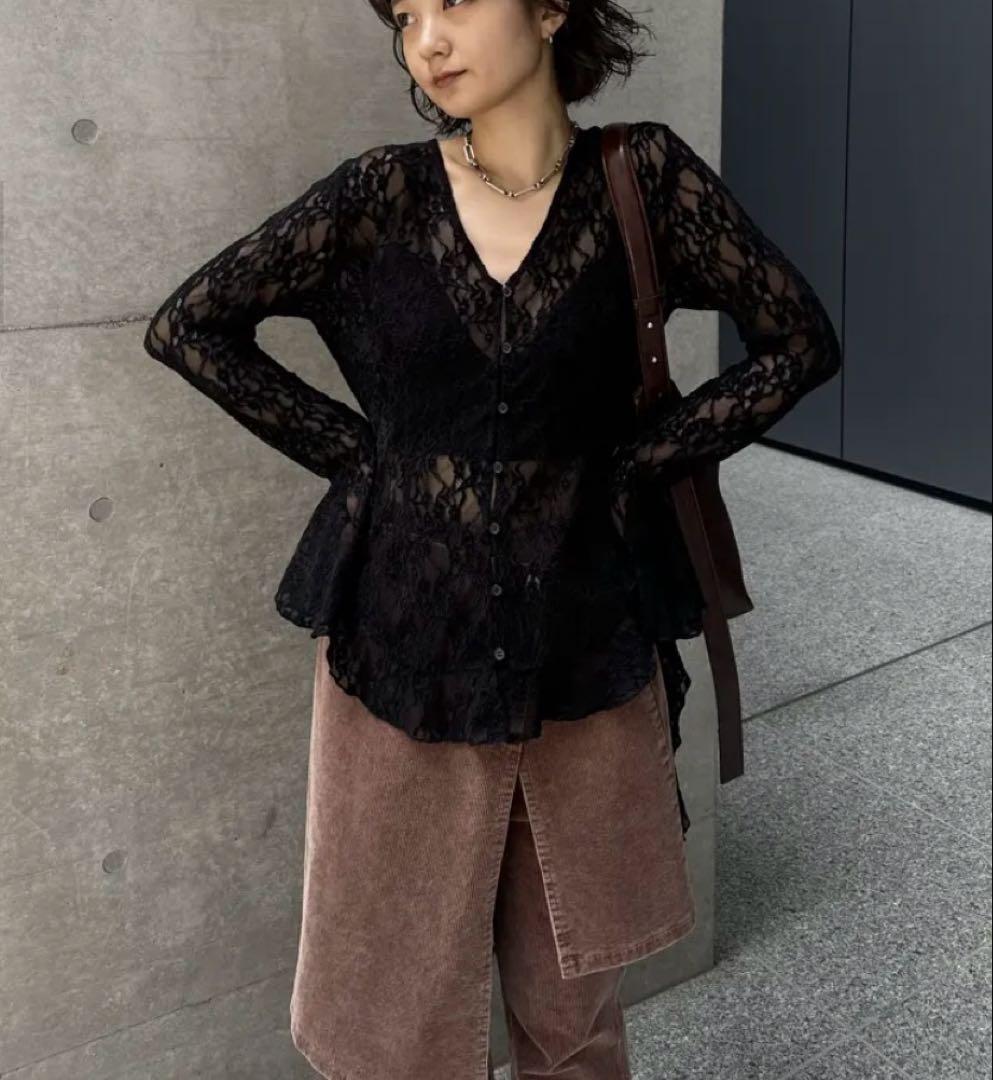 ぷ*ん様 UND 2WAY CUT LACE FRILL TOP aneri ブ