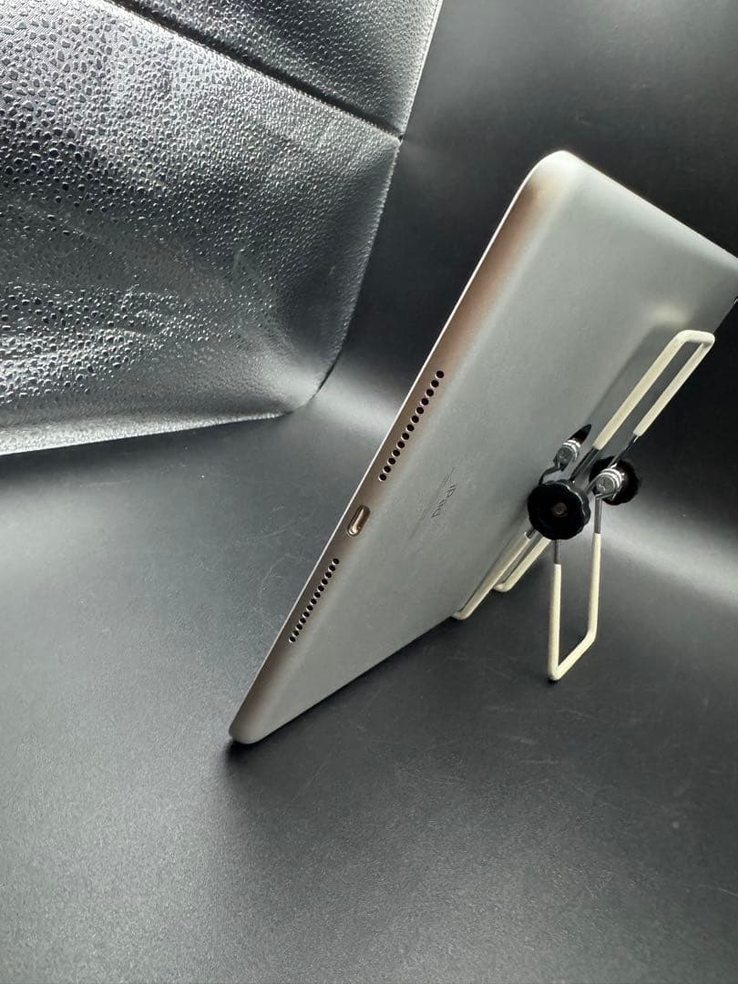 100%新品同様ipad第9世代お絵かきキーボードペンシルipadOS26対応