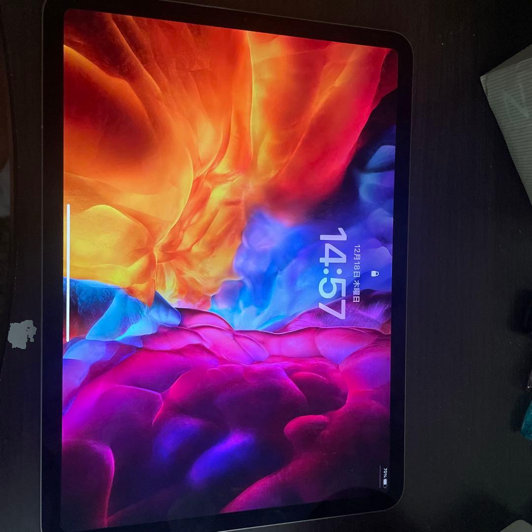 P*s様 iPad Pro (11インチ 第2世代) スペースグレー 128GB