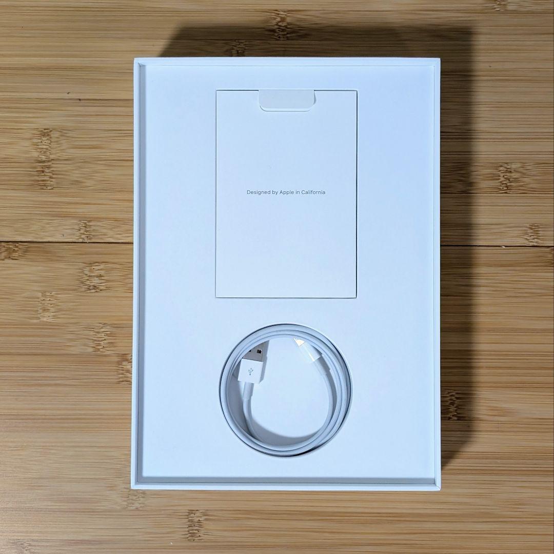 【最大容量100%】 iPad（第6世代）Wi-Fiモデル 32GB カバー付