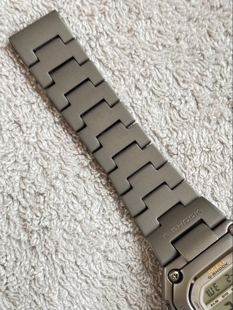 【未使用・箱/保証書付】カシオMRG-110T初代角型フルチタンGショック