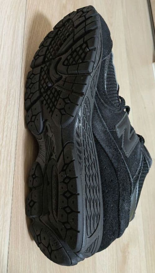 New Balance 　ニューバランス　U2002RBL BLACK