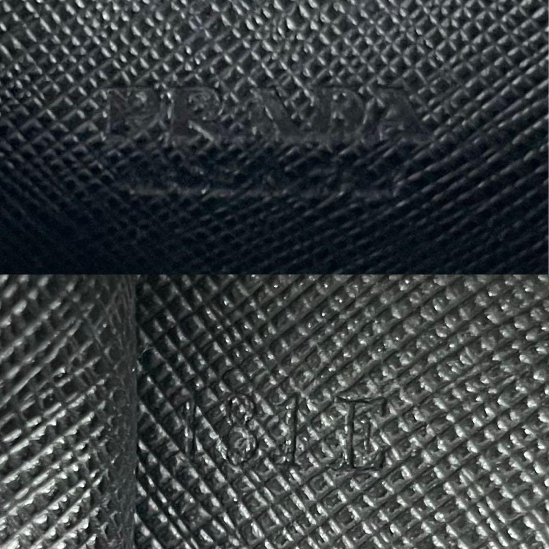 【未使用級】プラダ ケース ロゴ 金具 サフィアーノレザー ブラック 黒