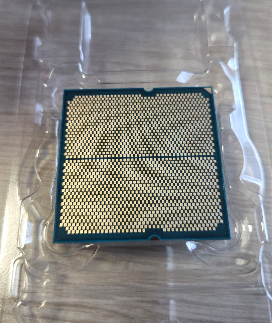 中古 AMD Ryzen 7 9700X 国内正規品