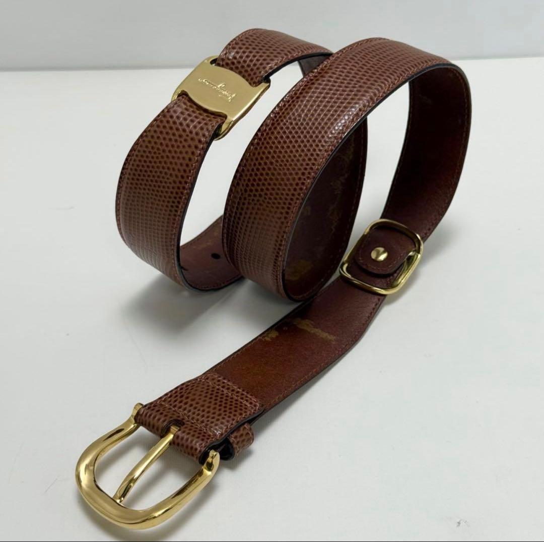 フェラガモ ベルト ヴァラリボン レザー ゴールド金具 ブラウン