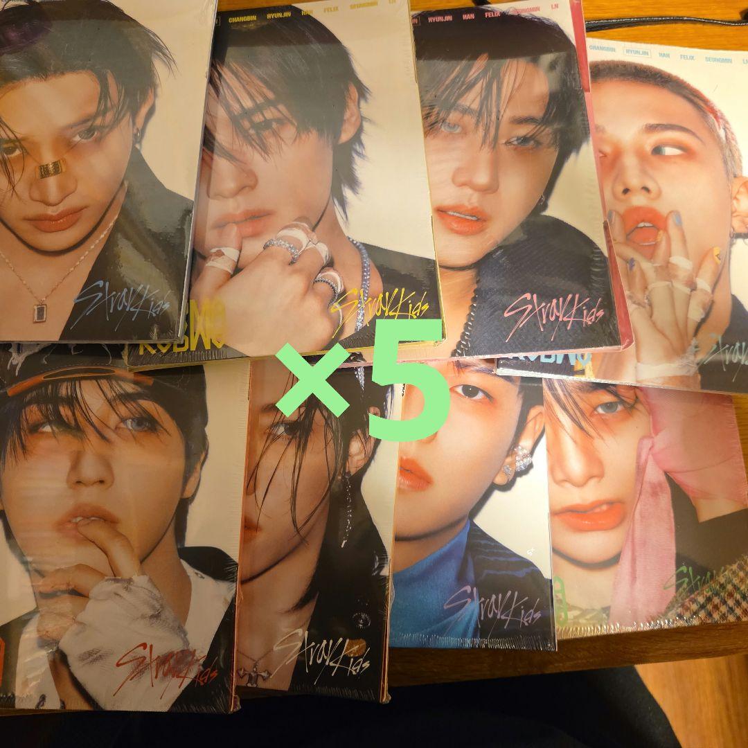 Stray Kids 『KARMA』 ACCORDION ver