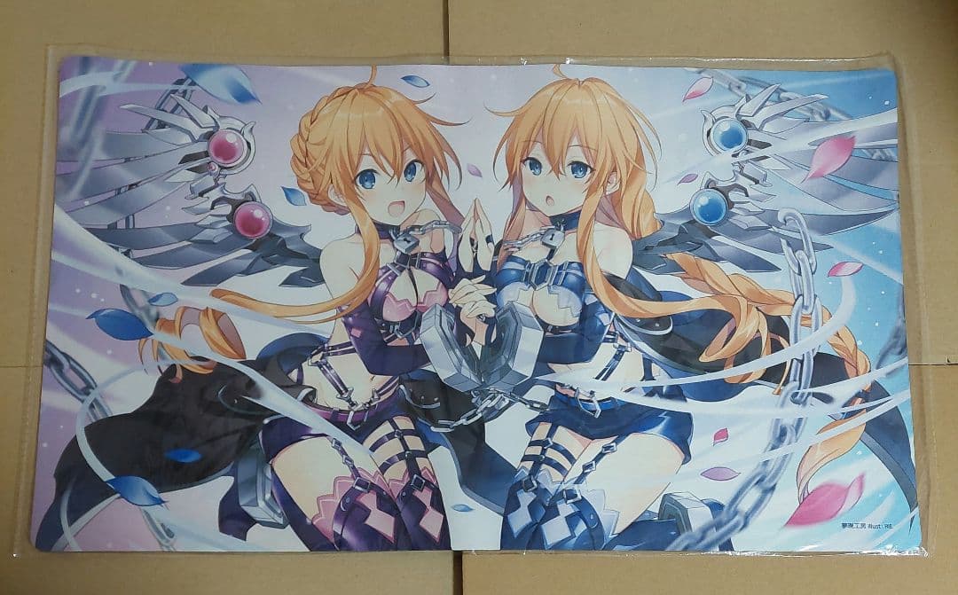 デートアライブ　八舞姉妹　倶矢　夕弦　プレイマット　ラバーマット