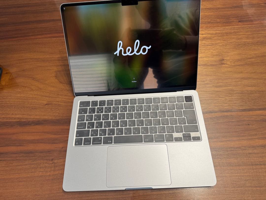 MacBook 13 インチ M2 シルバー