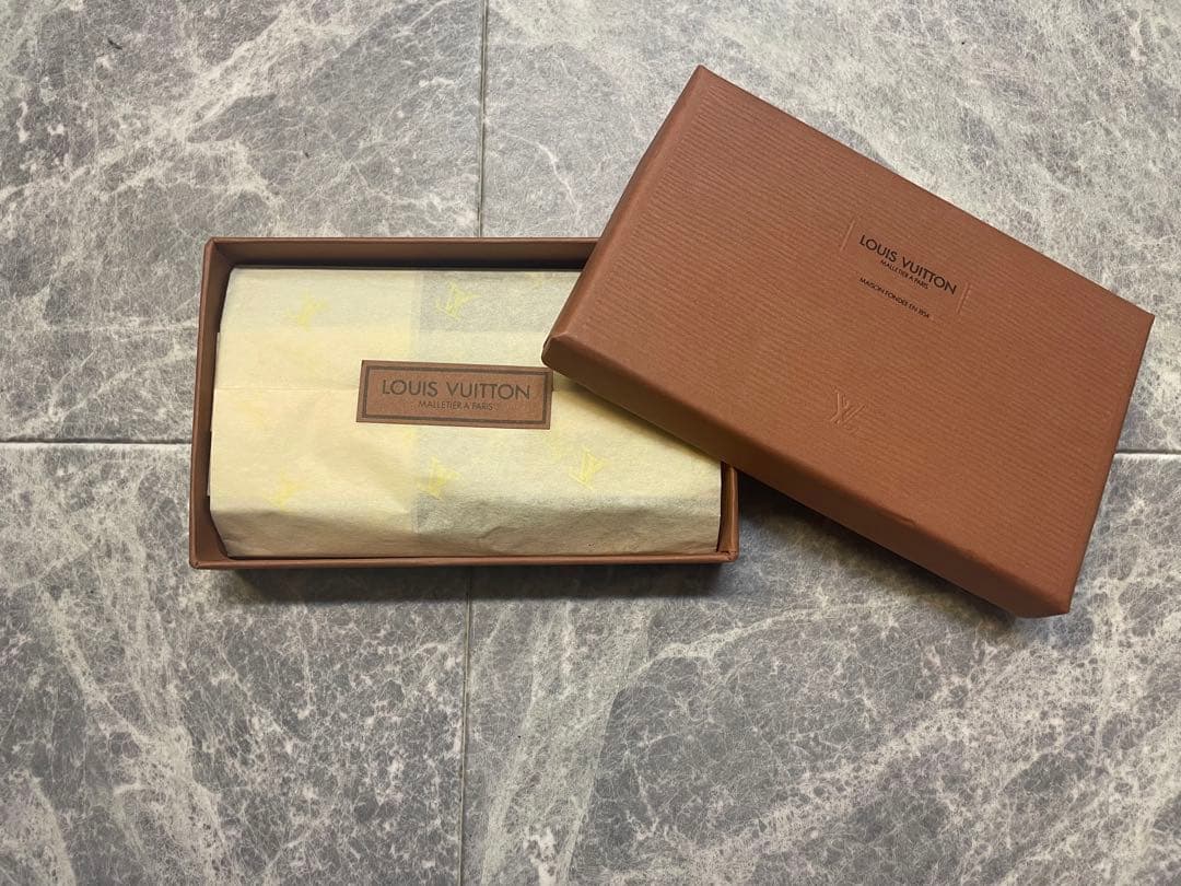 専用【未使用品】LOUIS VUITTONダミエ 名刺入れ