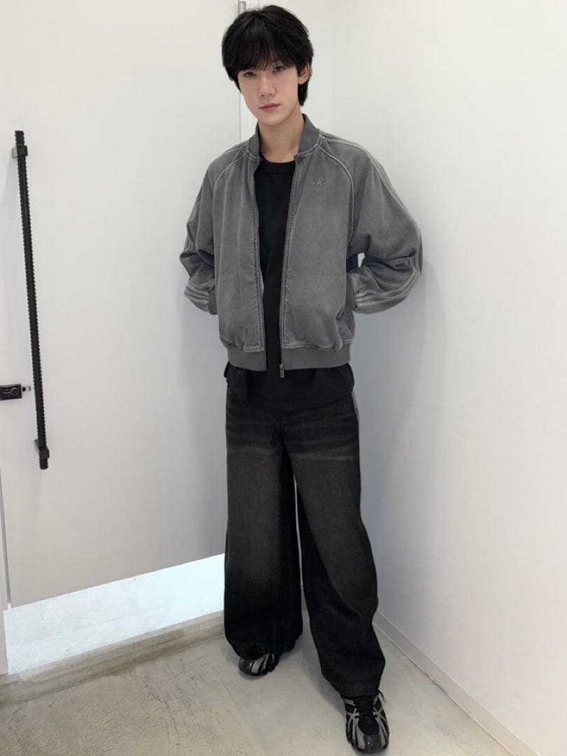 新品24】当日発送⭐️アディカラー デニム ADILENIUM パンツ　ブラック