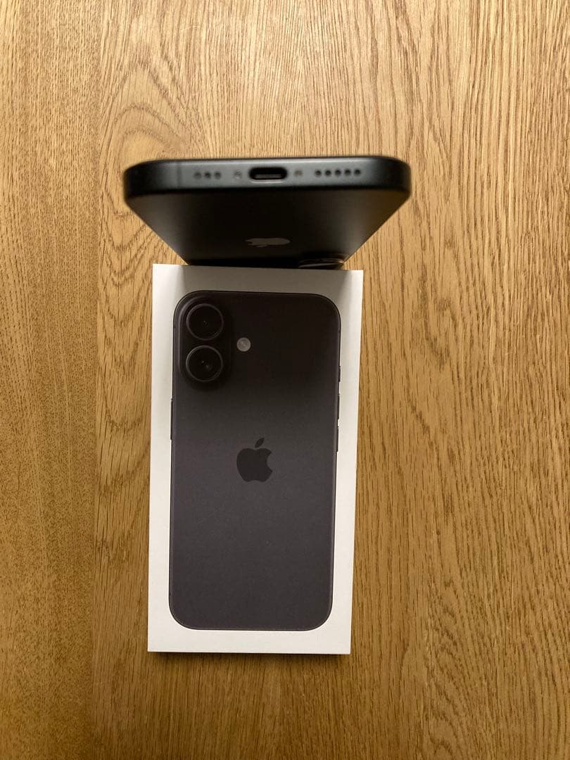 【極美品／Apple care +／価格相談可】iPhone16 256GB