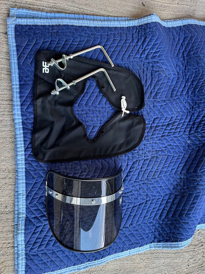 4ミニ　旭風防ミニ　スモーク