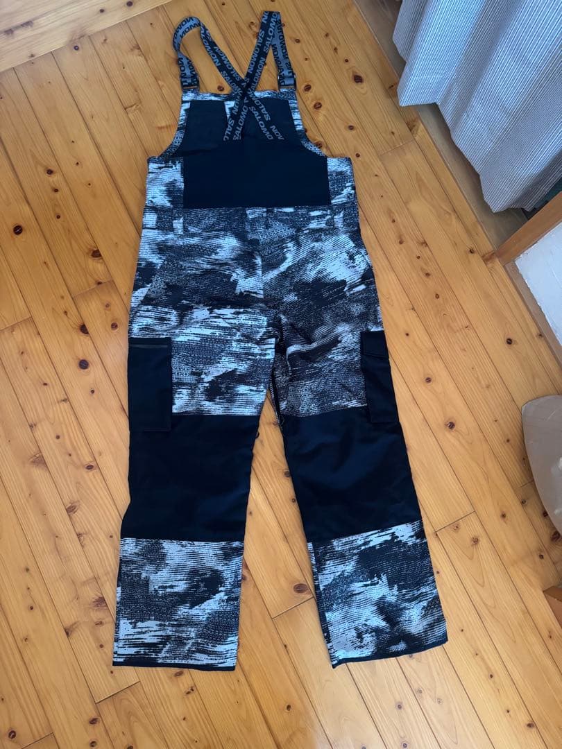 SALOMON 迷彩スノーボードウェア XL 【ほぼ新品】