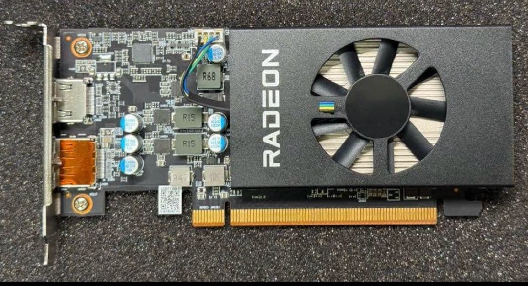 玄人志向RADEON RX6400LPグラフィックボード